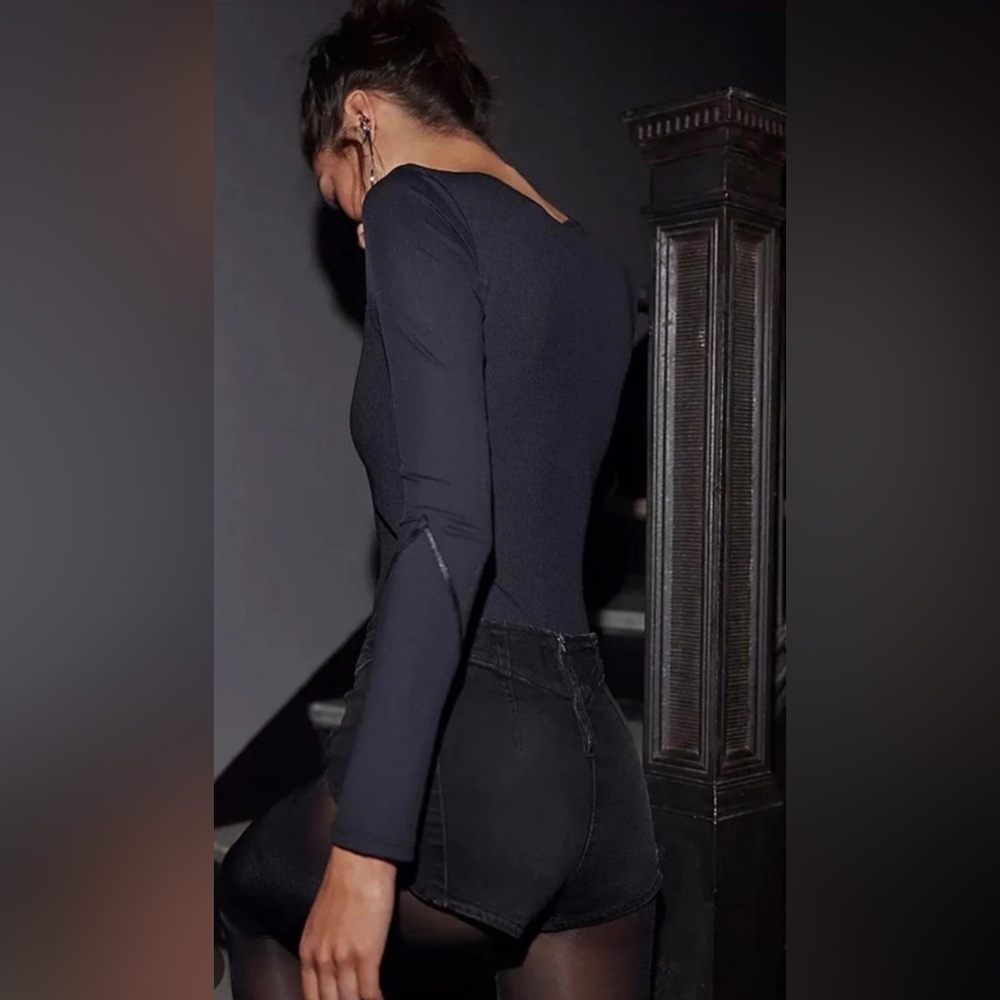 New Small Intimately Free People Deep V Ribbed Long Sleeve Bodysuit Navy Blue